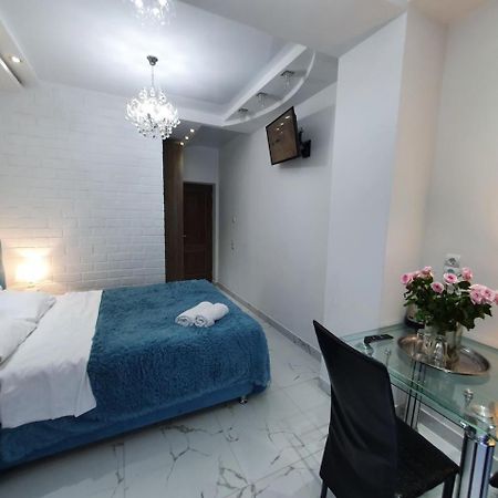 Bella Donna Hotel Кишинів Екстер'єр фото