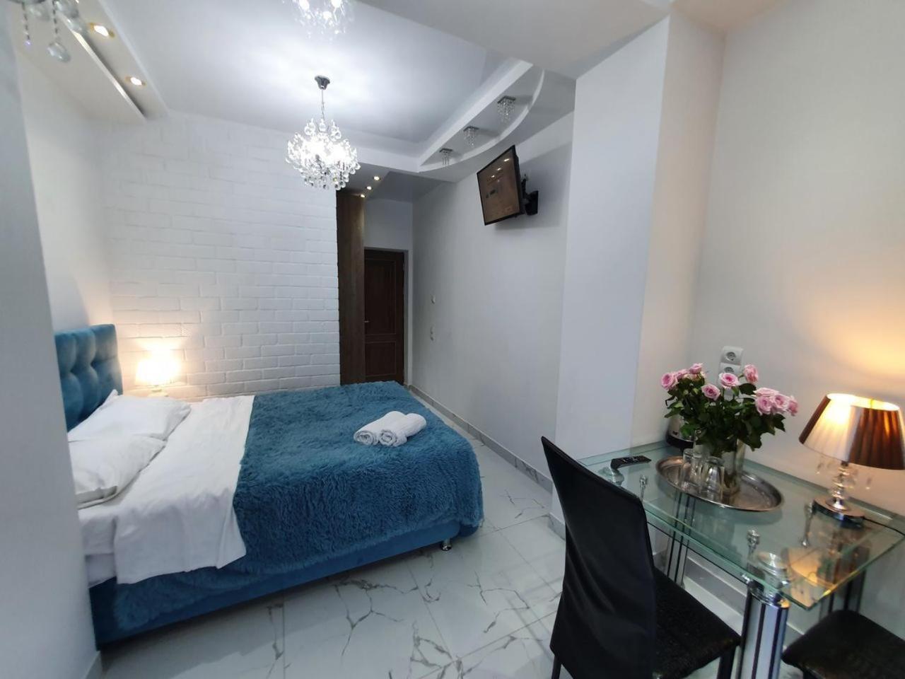 Bella Donna Hotel Кишинів Екстер'єр фото