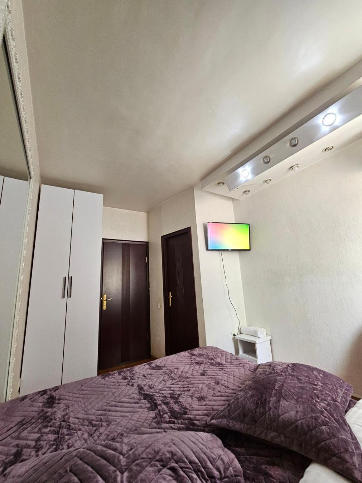 Bella Donna Hotel Кишинів Екстер'єр фото