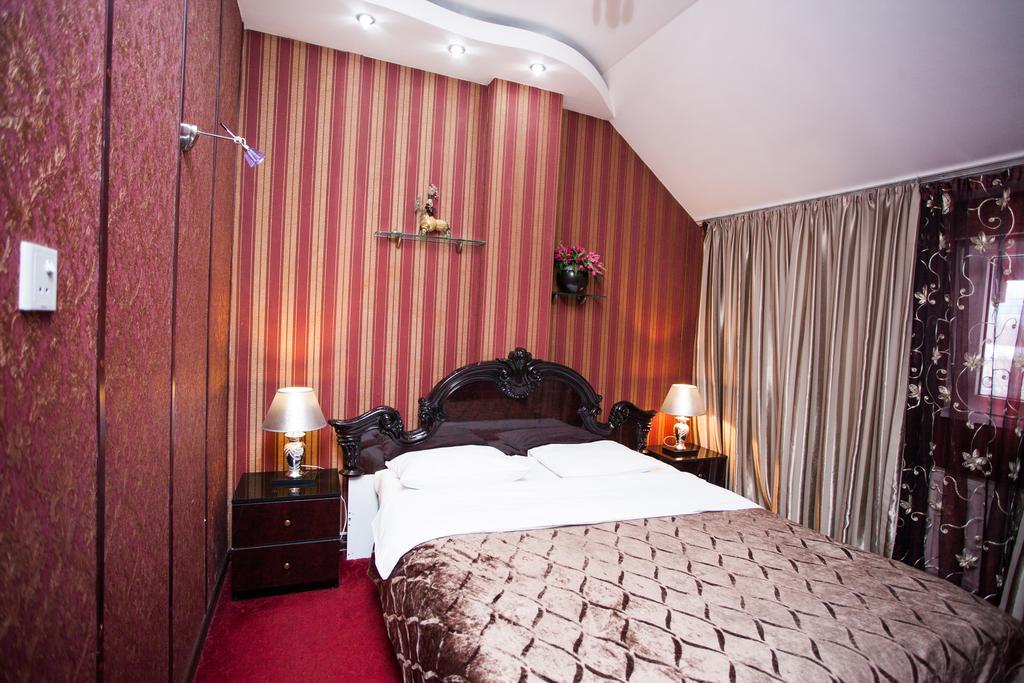 Bella Donna Hotel Кишинів Екстер'єр фото